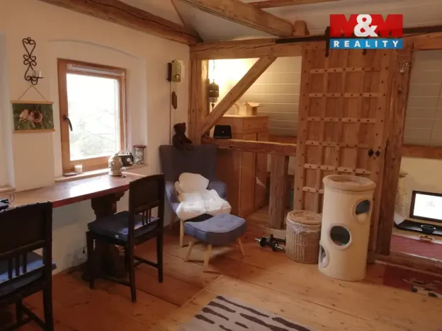 Prodej rodinného domu, Milhostov - Hluboká, 168 m2