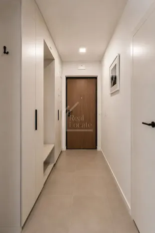 Pronájem bytu 1+kk, Praha, Pernerova, 32 m2