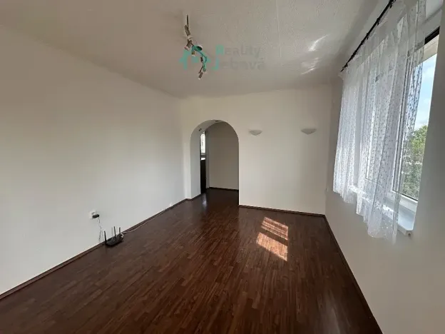 Pronájem bytu 2+1, Pardubice, Stavbařů, 56 m2