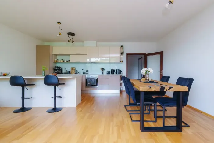 Prodej bytu 3+kk, Karlovy Vary, Pražská silnice, 88 m2