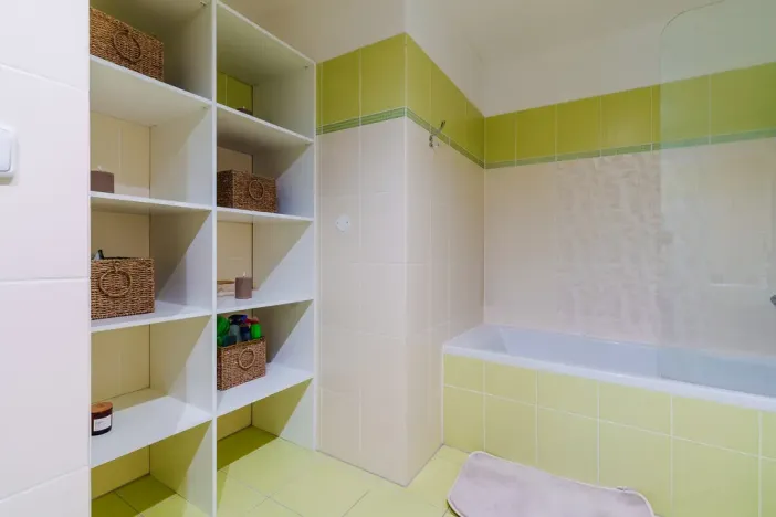 Prodej bytu 3+kk, Karlovy Vary, Pražská silnice, 88 m2