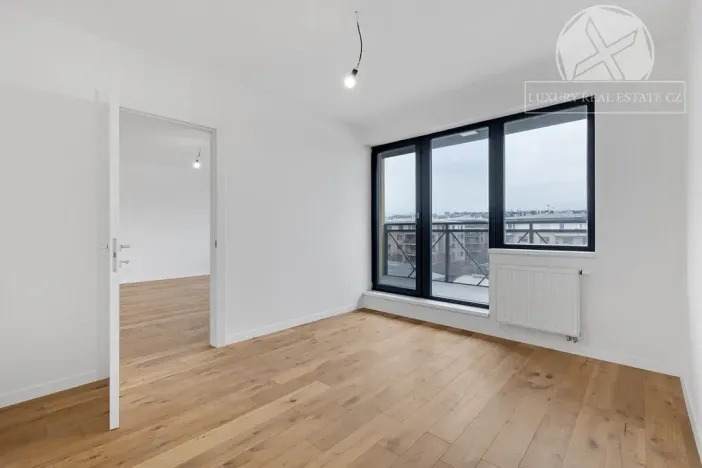 Prodej bytu 2+kk, Praha - Vysočany, V Předním Hloubětíně, 80 m2