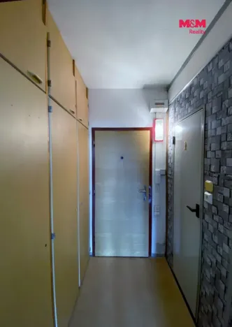 Pronájem bytu 1+kk, Kopřivnice, Pod Morávií, 34 m2