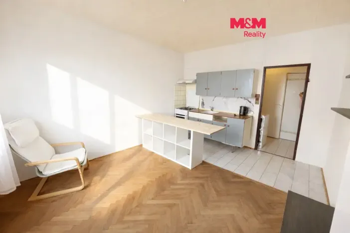 Pronájem bytu 1+kk, Bezdružice, Na Sídlišti, 22 m2