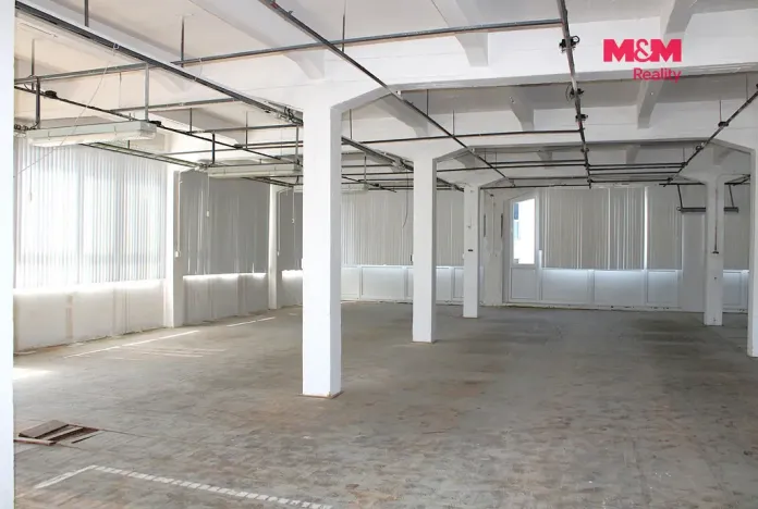 Pronájem skladu, Nová Paka, Kotíkova, 360 m2