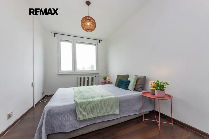 Prodej bytu 2+kk, Praha - Kobylisy, Třebenická, 41 m2