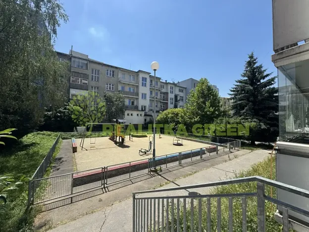 Pronájem bytu 1+1, Zlín, Potoky, 33 m2