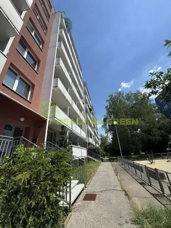 Pronájem bytu 1+1, Zlín, Potoky, 33 m2