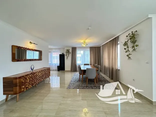 Prodej bytu 3+kk, Nesebar, Bulharsko, 165 m2