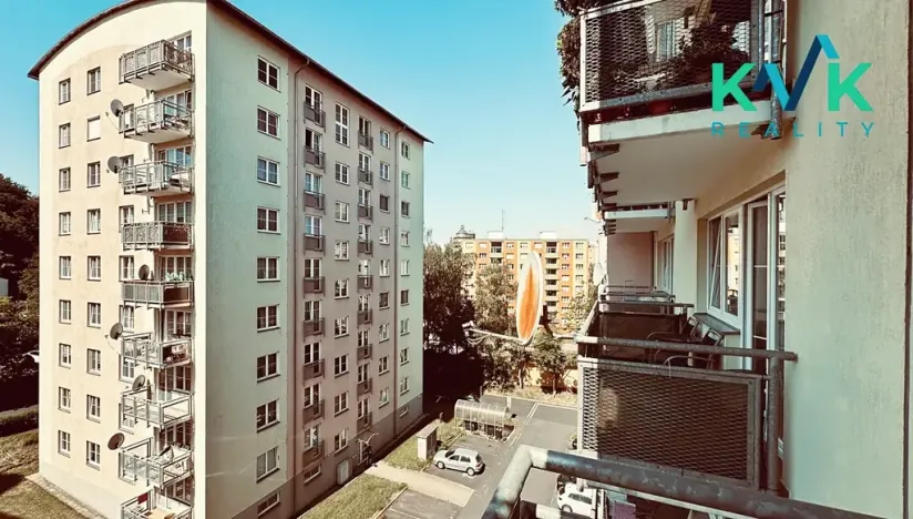 Pronájem bytu 1+kk, Karlovy Vary, Waldertova, 39 m2