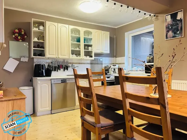 Prodej rodinného domu, Bruntál, 234 m2