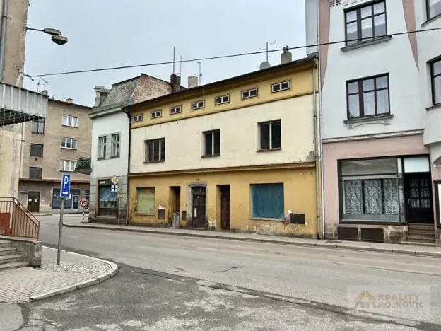 Prodej bytu 3+1, Broumov, Přadlácká, 104 m2