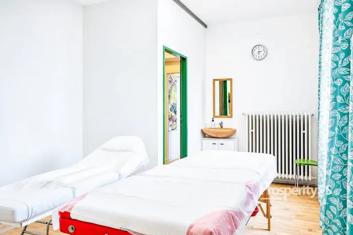 Pronájem komerční, Kladno, náměstí Svobody, 16 m2