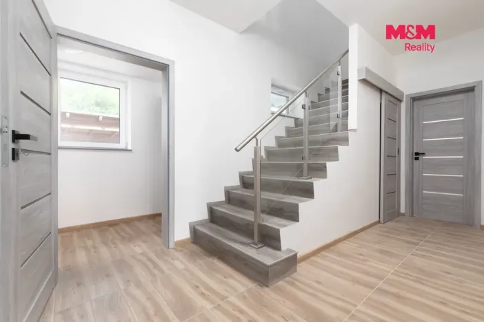 Prodej bytu 4+kk, Vendryně, 133 m2