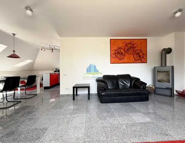 Prodej rodinného domu, Libá, 190 m2