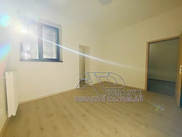 Pronájem bytu 2+1, České Budějovice, 65 m2
