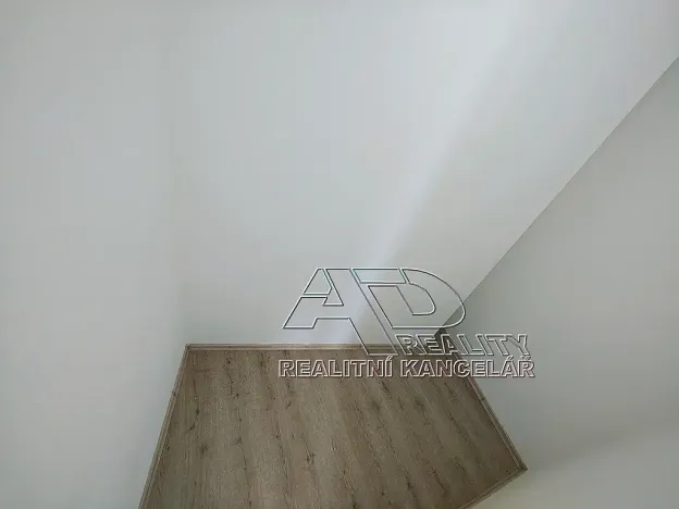 Pronájem bytu 2+1, České Budějovice, 65 m2