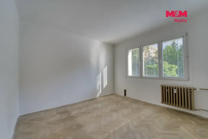 Pronájem bytu 2+1, Plzeň - Doubravka, Smrková, 56 m2