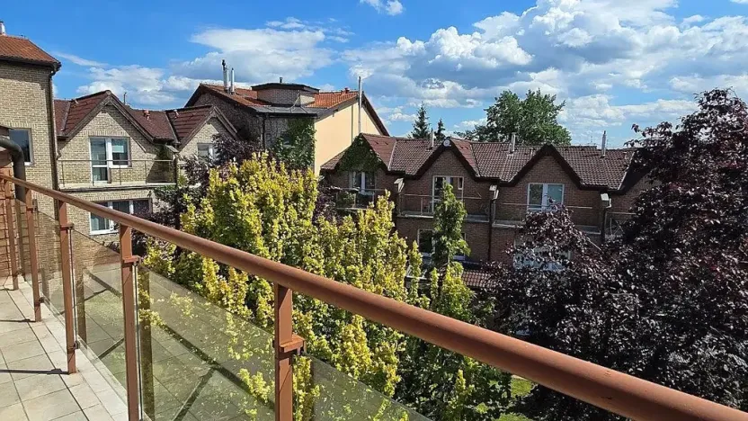 Prodej rodinného domu, Dolní Břežany, Dělnická, 214 m2