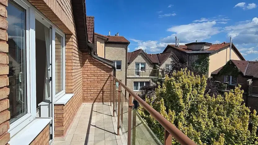 Prodej rodinného domu, Dolní Břežany, Dělnická, 214 m2