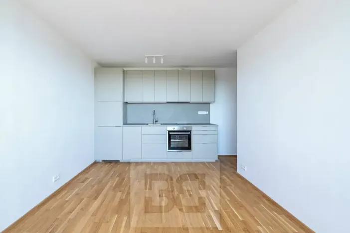 Pronájem bytu 2+kk, Praha - Prosek, Litvínovská, 45 m2
