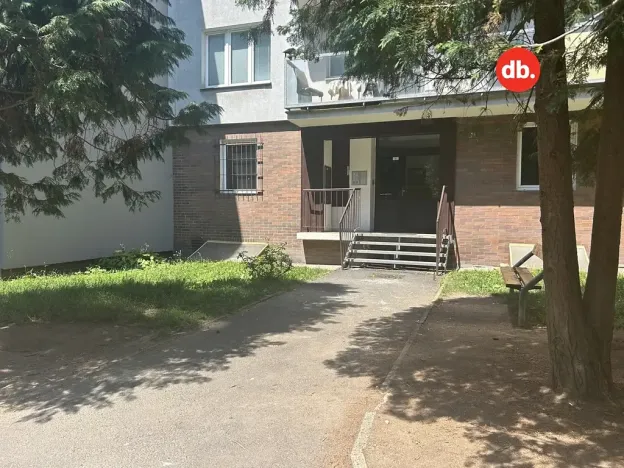 Prodej bytu 1+1, Karlovy Vary, Vítězná, 41 m2