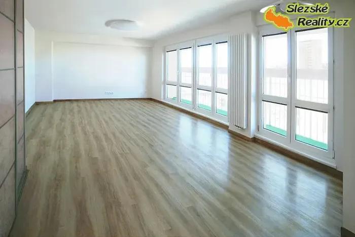 Prodej bytu 2+kk, Ostrava, Nádražní, 61 m2