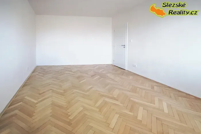 Prodej bytu 2+kk, Ostrava, Nádražní, 61 m2
