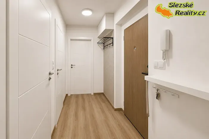 Prodej bytu 2+kk, Ostrava, Nádražní, 61 m2