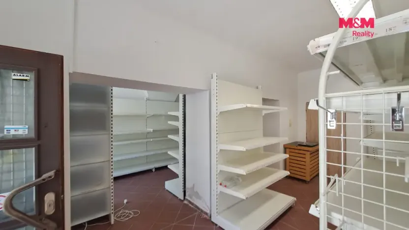 Pronájem obchodního prostoru, Zlaté Hory, nám. Svobody, 170 m2