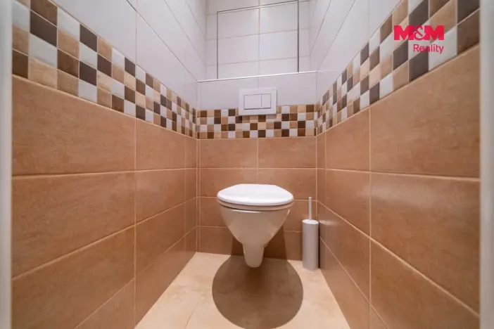 Pronájem bytu 2+kk, Praha, Bruslařská, 40 m2