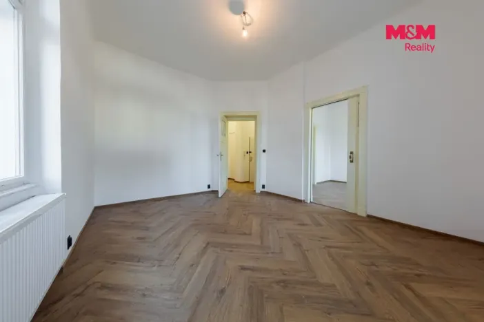Pronájem bytu 2+1, Karlovy Vary, Na Vyhlídce, 83 m2