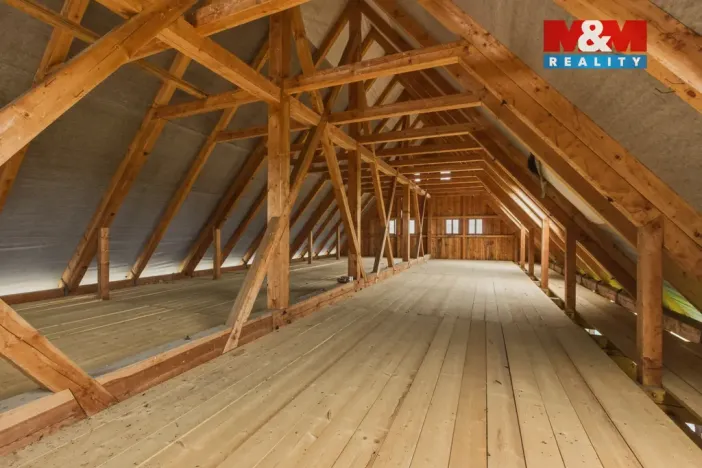 Prodej chalupy, Blíževedly, 340 m2