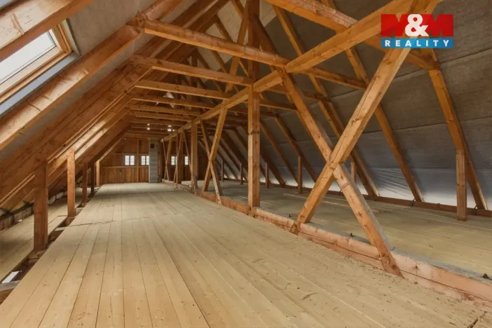 Prodej chalupy, Blíževedly, 340 m2