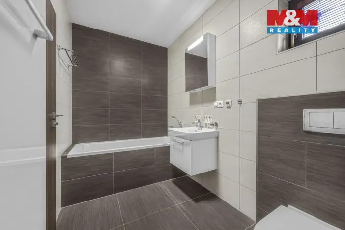 Prodej rodinného domu, Nučice, Na Čtyřku, 100 m2
