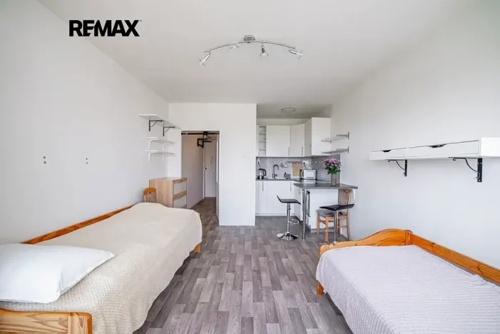 Prodej bytu 1+kk, Praha - Háje, Bajkonurská, 27 m2