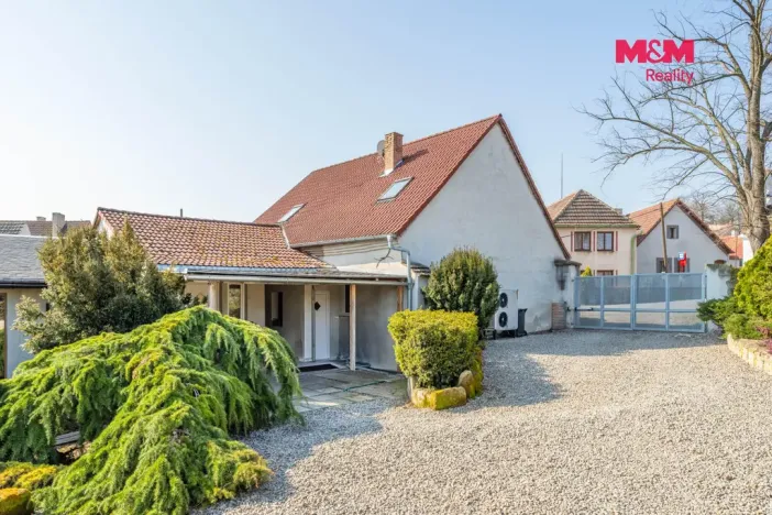 Prodej rodinného domu, Líský, 240 m2