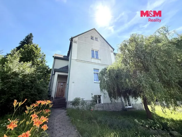 Pronájem bytu 4+1, Děčín, El. Krásnohorské, 108 m2