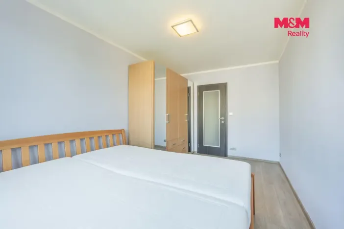 Prodej bytu 2+kk, Praha - Kobylisy, Rajmonova, 44 m2