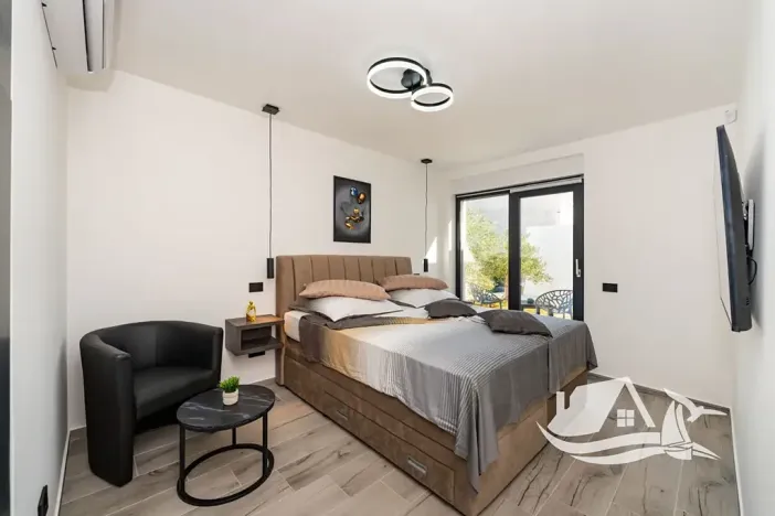 Prodej vily, Vrsi, Chorvatsko, 210 m2