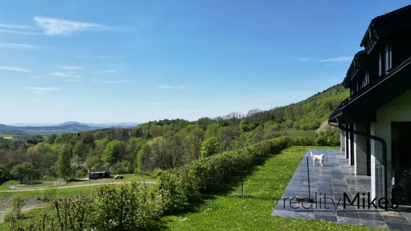 Prodej rodinného domu, Křižany, 470 m2