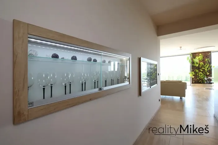Prodej rodinného domu, Křižany, 470 m2