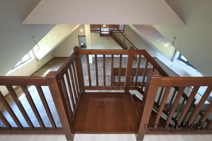 Prodej rodinného domu, Křižany, 470 m2