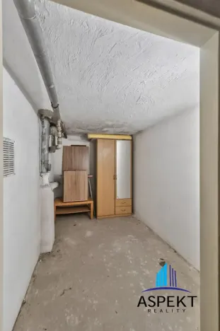 Pronájem bytu 2+kk, Praha - Holešovice, Poupětova, 64 m2
