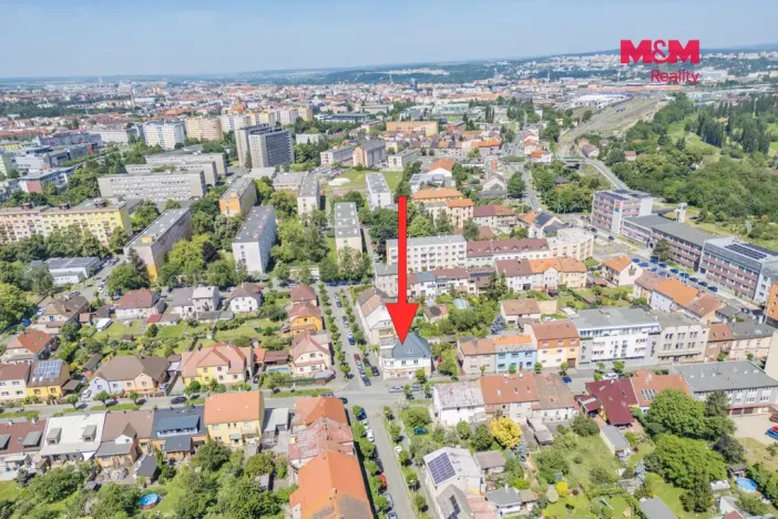 Pronájem obchodního prostoru, Plzeň - Lobzy, Petřínská, 88 m2