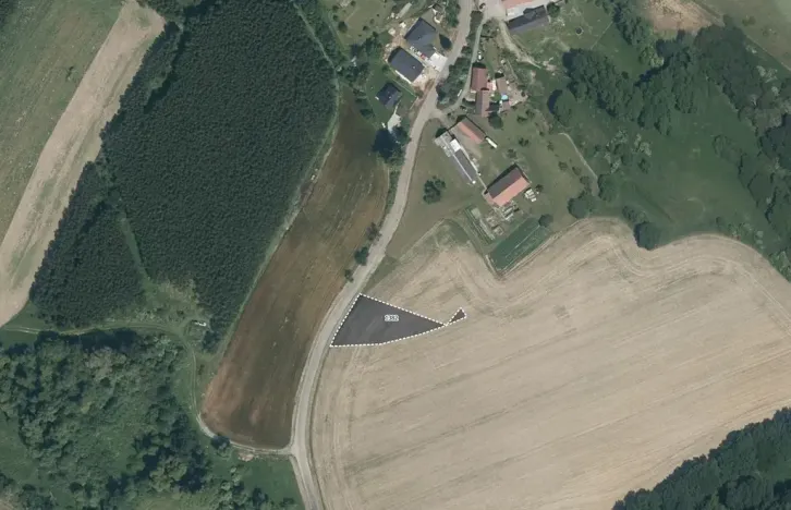 Prodej pole, Veliš, 27408 m2