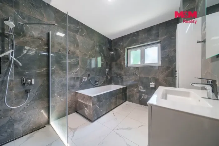 Prodej rodinného domu, Andělská Hora, 141 m2