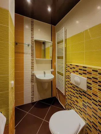 Prodej bytu 3+1, Karlovy Vary, Na Vyhlídce, 90 m2