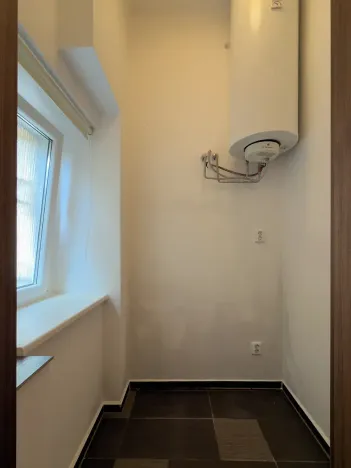 Prodej bytu 3+1, Karlovy Vary, Na Vyhlídce, 90 m2