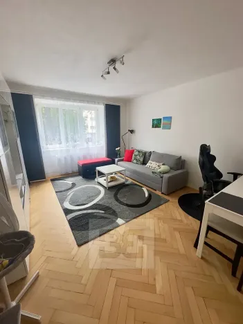 Pronájem bytu 2+1, Praha - Košíře, Plzeňská, 56 m2